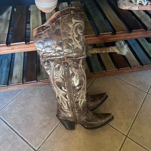 Womens boots